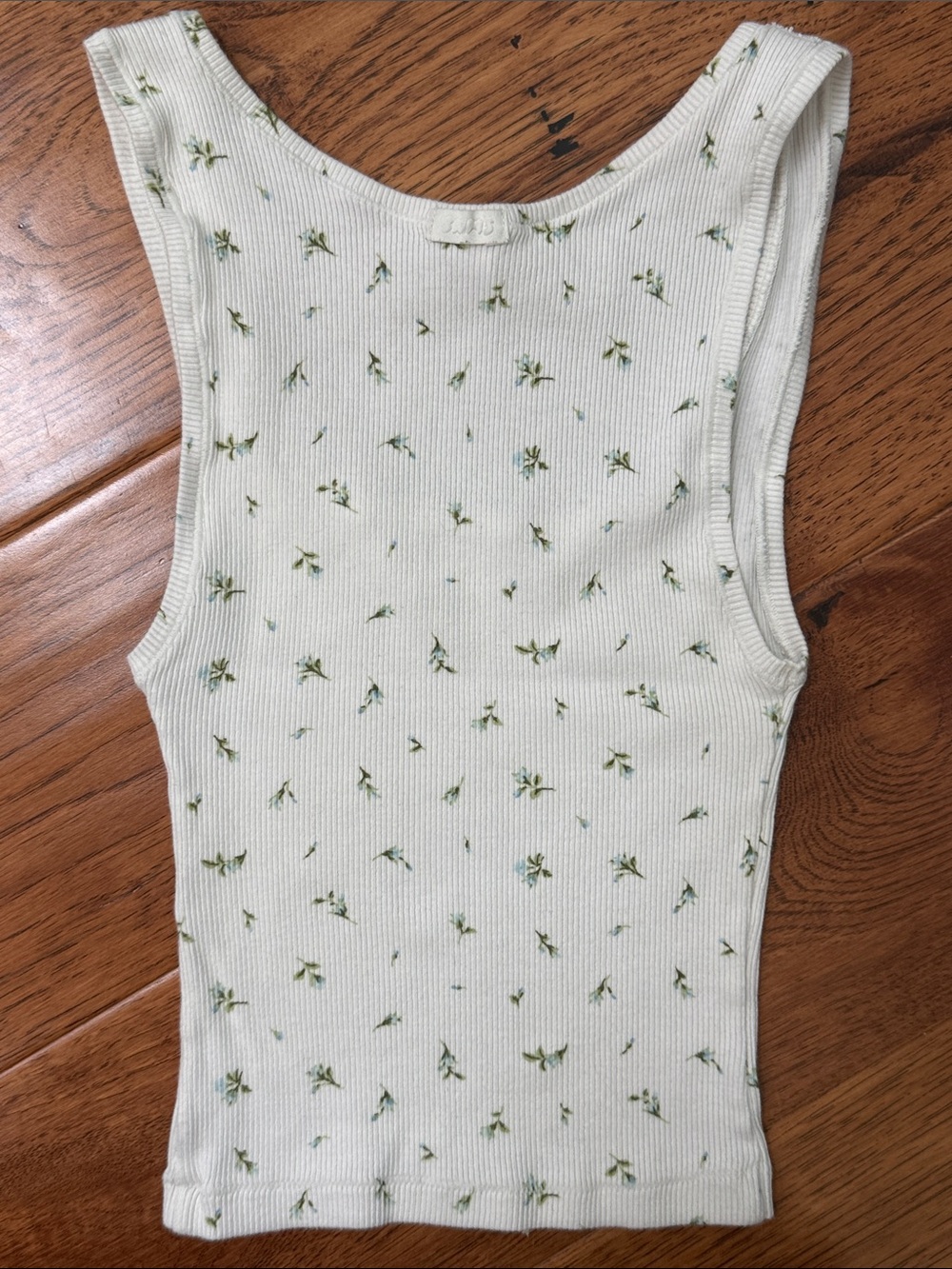 SKIMS Cream Ribbed Tank with Tiny Green Floral Print - Picture 3 of 4